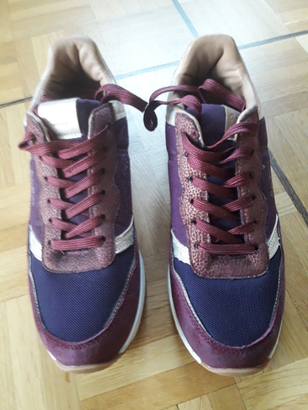 Pepe Jeans Scarpe da donna: Original Pepe Jeans Sneaker Gr. 40 – Nuovo (secondo la descrizione) da Würenlos venduto da Esmeralda74