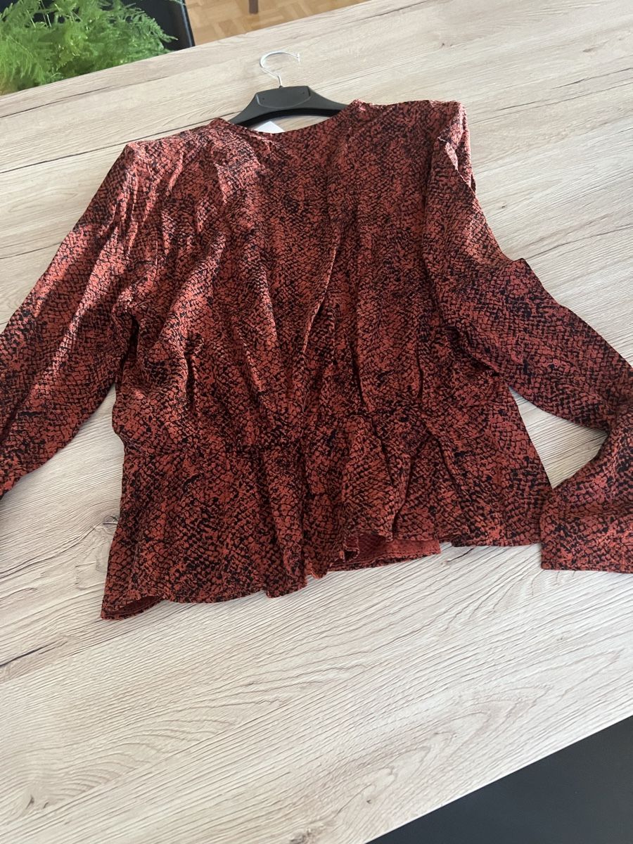 Kookai Tops: Chemisier Kookai neuf taille 40 serpent – Neu und originalverpackt aus La Chaux-de-Fonds von GabrielaKlein 4