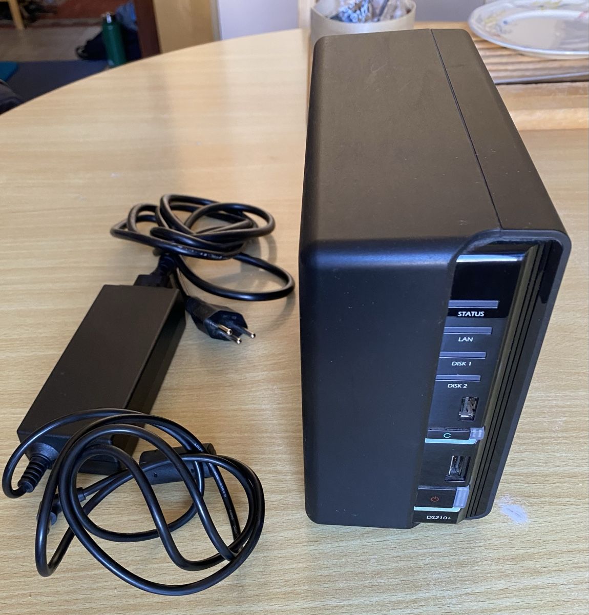 Synology Serveurs: Nas Synology DS210+ – D'occasion à Genolier par Sebwirz