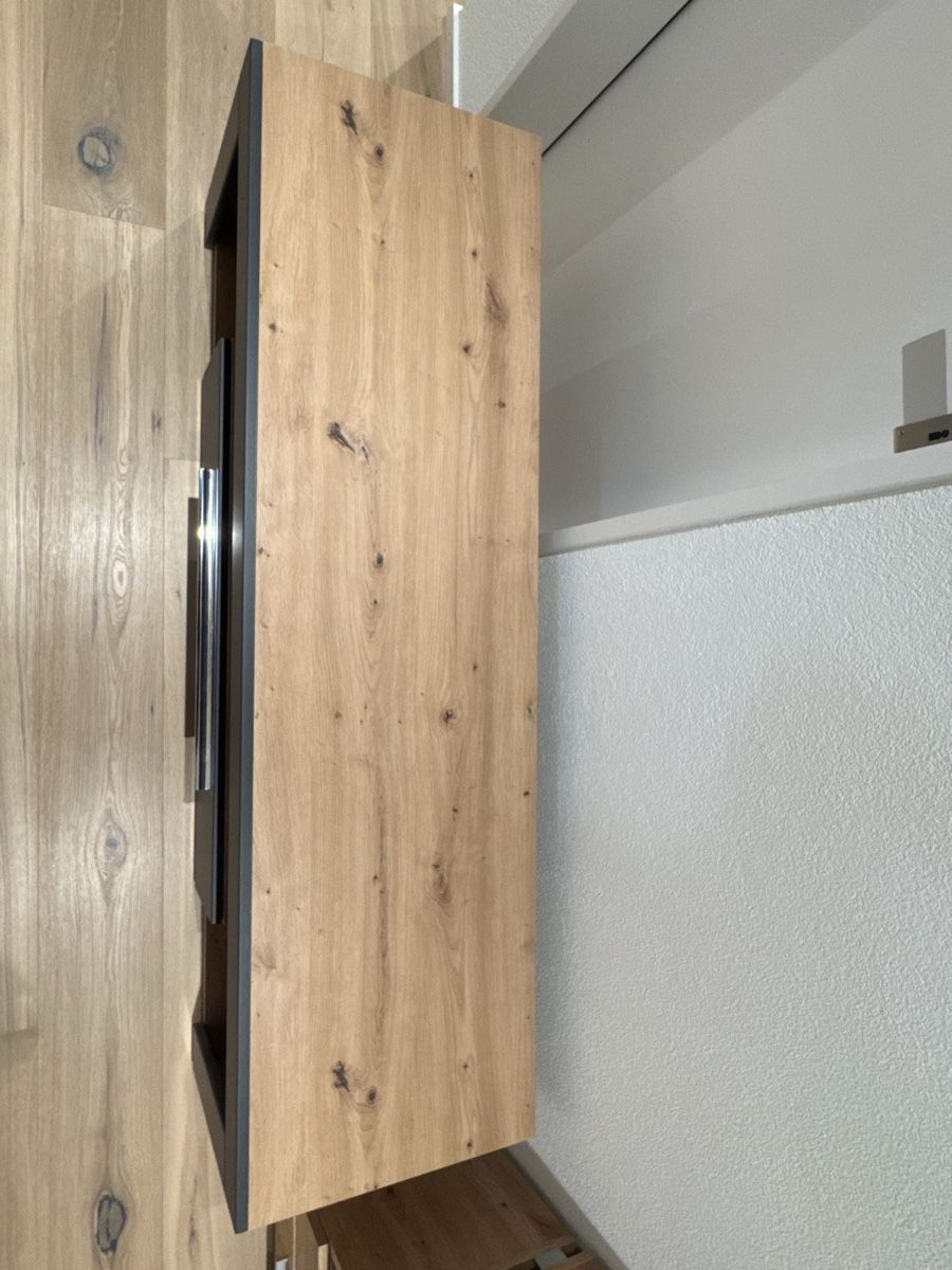 Mobili TV: TV-Möbel Eiche Artisan – Usato da Morschach venduto da Fil-14 1