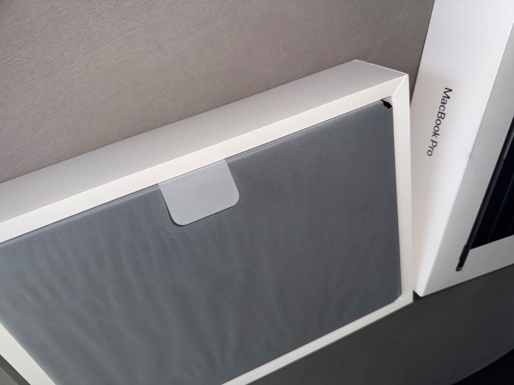 Apple PC: MacBook Pro M4Pro 1TB neuf – Usato da Prilly venduto da fra_wy82 2