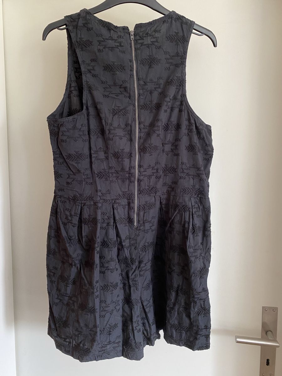 Tute: Superdry Jumpsuit Gr. M schwarz – Usato da Hünenberg venduto da a.u.849 3