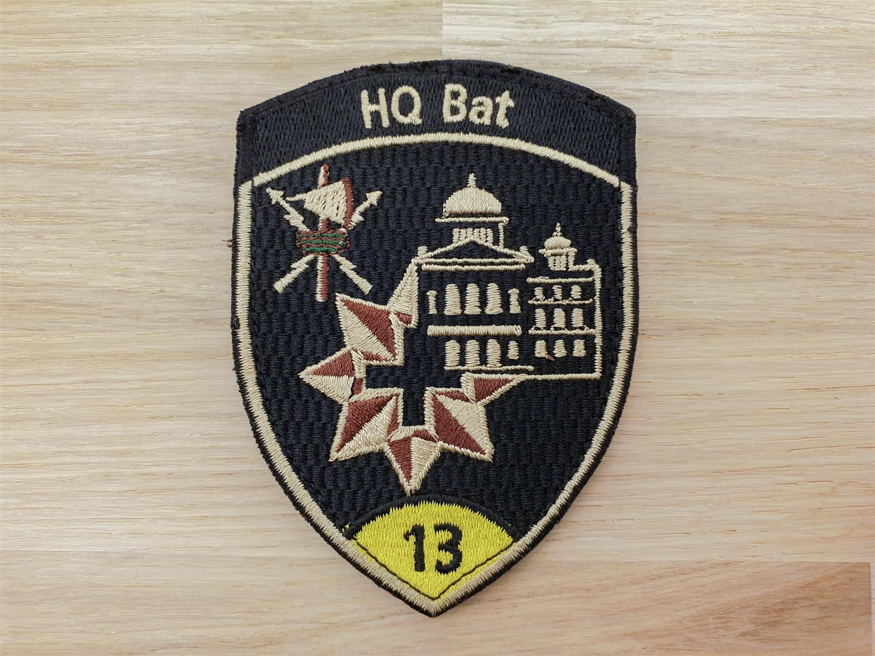 Placchette & Badge: Badge HQ Bat 13 gelb – Usato da Erlinsbach venduto da S700