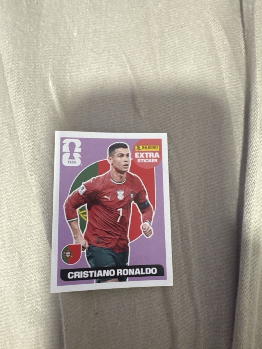 Panini Carte collezionabili: Verkaufe Ronaldo violett extra Sticker – Nuovo e nell'imballaggio originale da Melchnau venduto da chi_d7sn