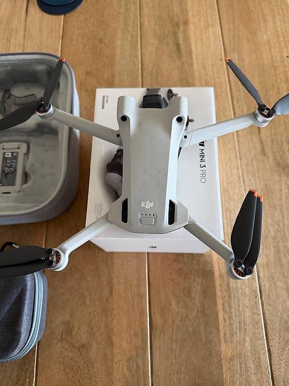 DJI Modellismo RC: DJI Mini 3 Pro mit RC Controller in Top-Zustand – Usato da Zürich venduto da jak_pdv6 4