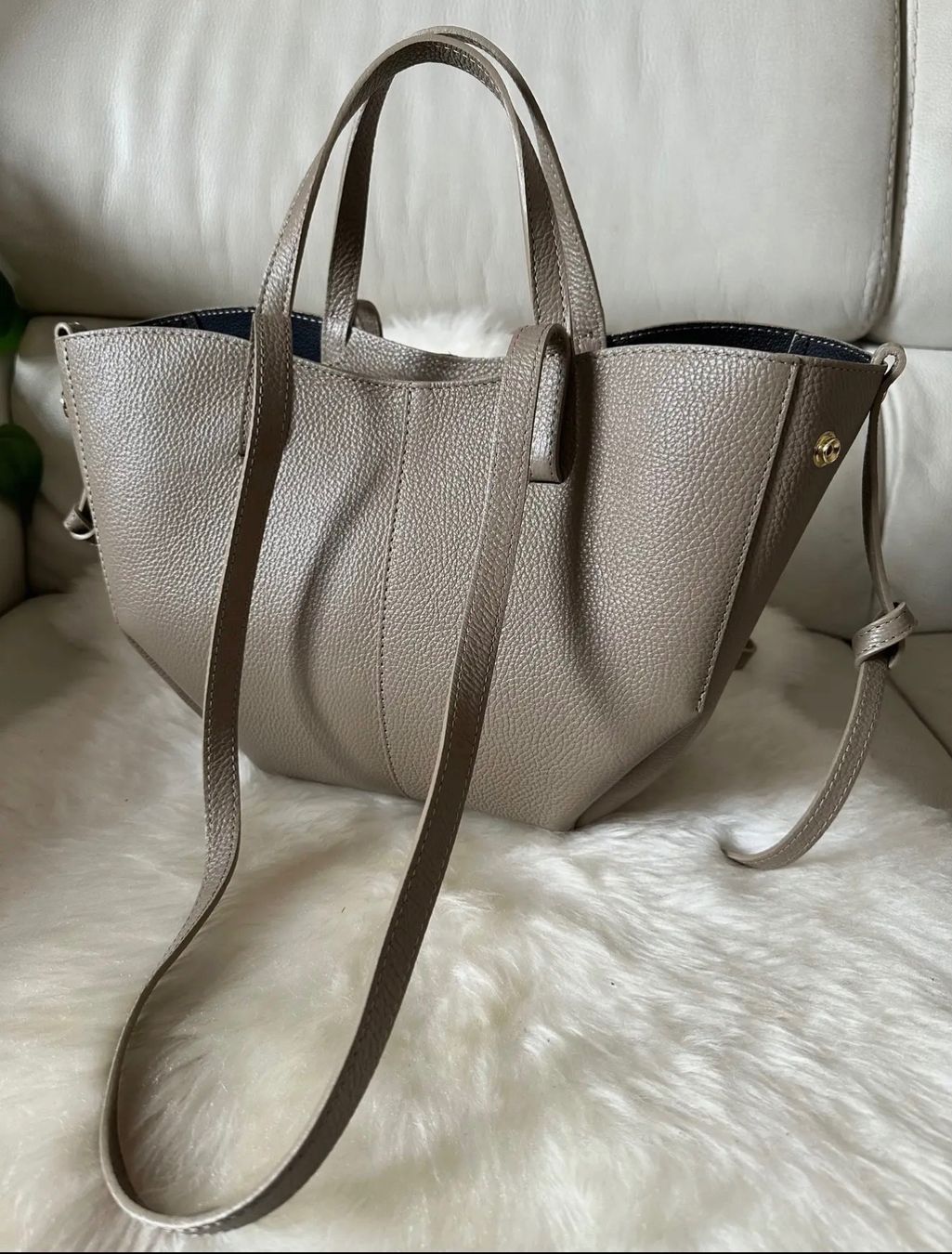 Sacs femmes: 👜 Sac à main en cuir – D'occasion à Lausanne par mel_kcp6