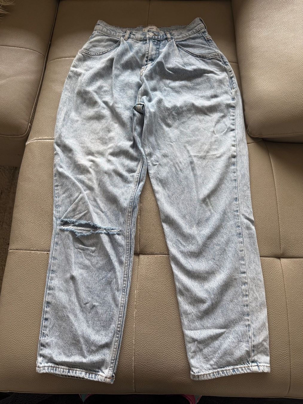 Mango Pantaloni: Mango Jeans, breit geschnitten, hellblau, Gr. 38 – Usato da Affoltern am Albis venduto da Rinale