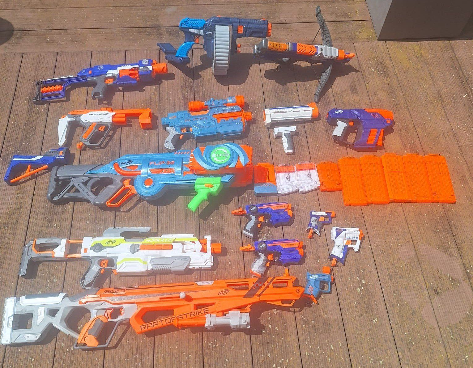 Jouets: Grosses Nerf Gun Set – D'occasion à Zuzwil BE par polynom
