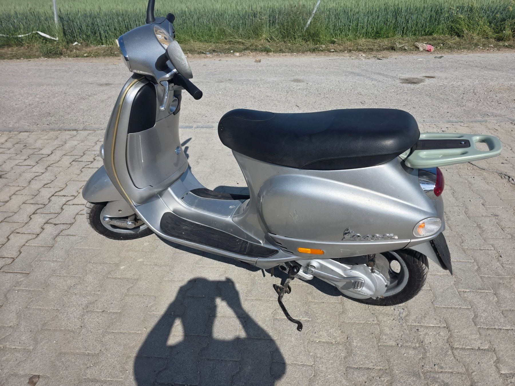 Vespa Scooters: Vespa ET4 125ccm Roller – Gebraucht aus Dietlikon von rafcie