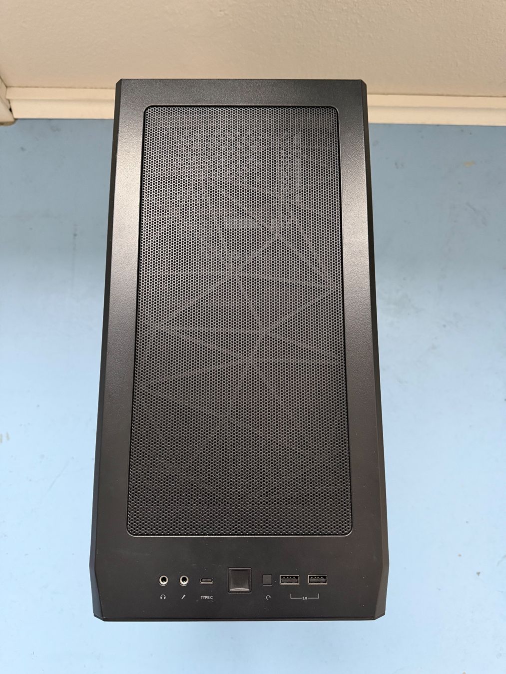 Fractal Custodie: PC Housing – Usato da Zürich venduto da mar_hs6l 1