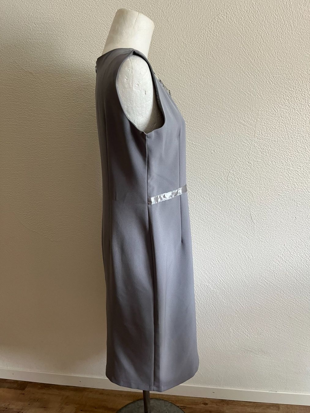 Kleider: Elegantes Kleid, Gr. L, NEU, NP 149.- – Neu (gemäss Beschreibung) aus Altendorf von Beauty_Girl83 2