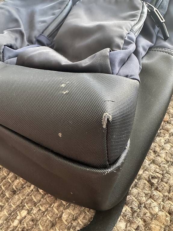 Rucksäcke: Tommy Hilfiger Rucksack – Gebraucht aus Zollikerberg von sop_p82l 2