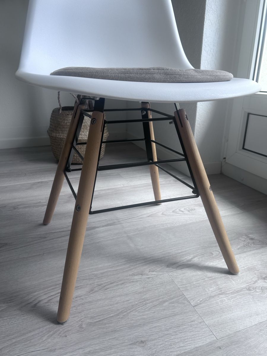 Tischset: Table et chaises à vendre  – Gebraucht aus Delémont von tynwa 6