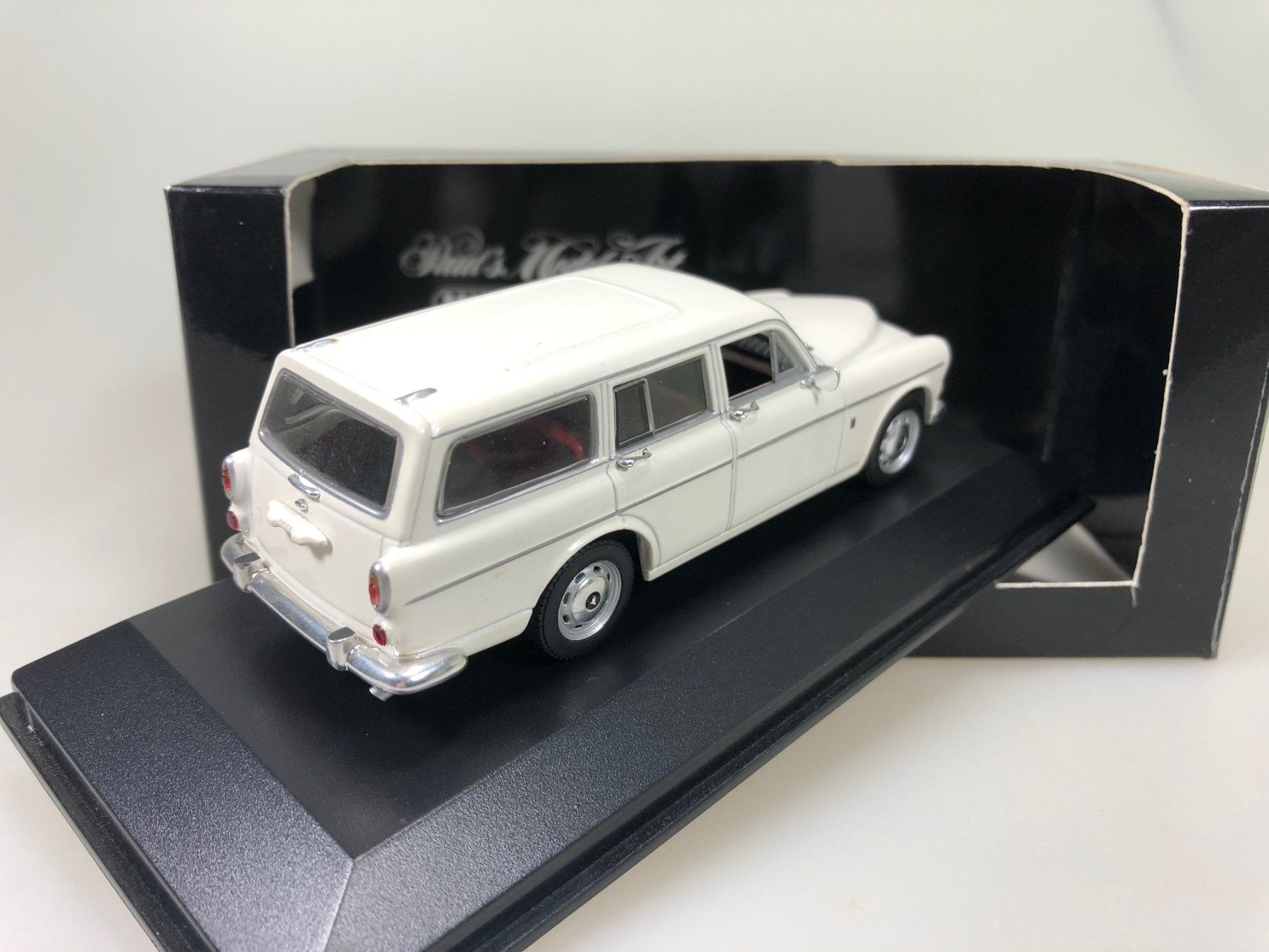 Volvo Modellini d'auto: Volvo 121 Break - Minichamps - 1:43 – Usato da Widen venduto da Himan 1