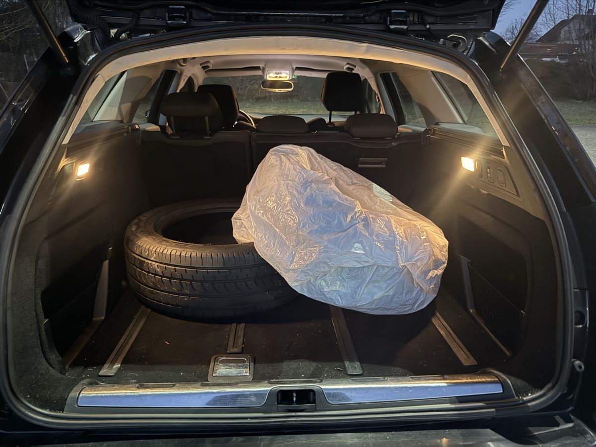 Citroën Automobili: Citroen C5 2.0HDI Automat  – Usato da Altstätten SG venduto da Bb1700 4