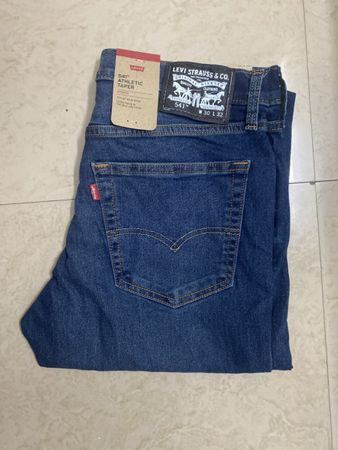 Levi's Jeans 541 Athletic Taper neu