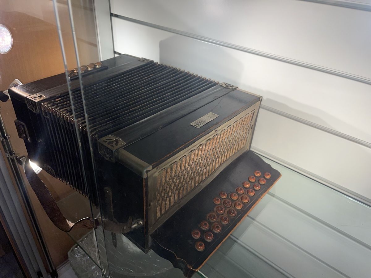 Hohner Musikinstrumente: Handorgel Antik Marke M. HOHNER Made in Germany – Gebraucht aus Siebnen von speedy63 8