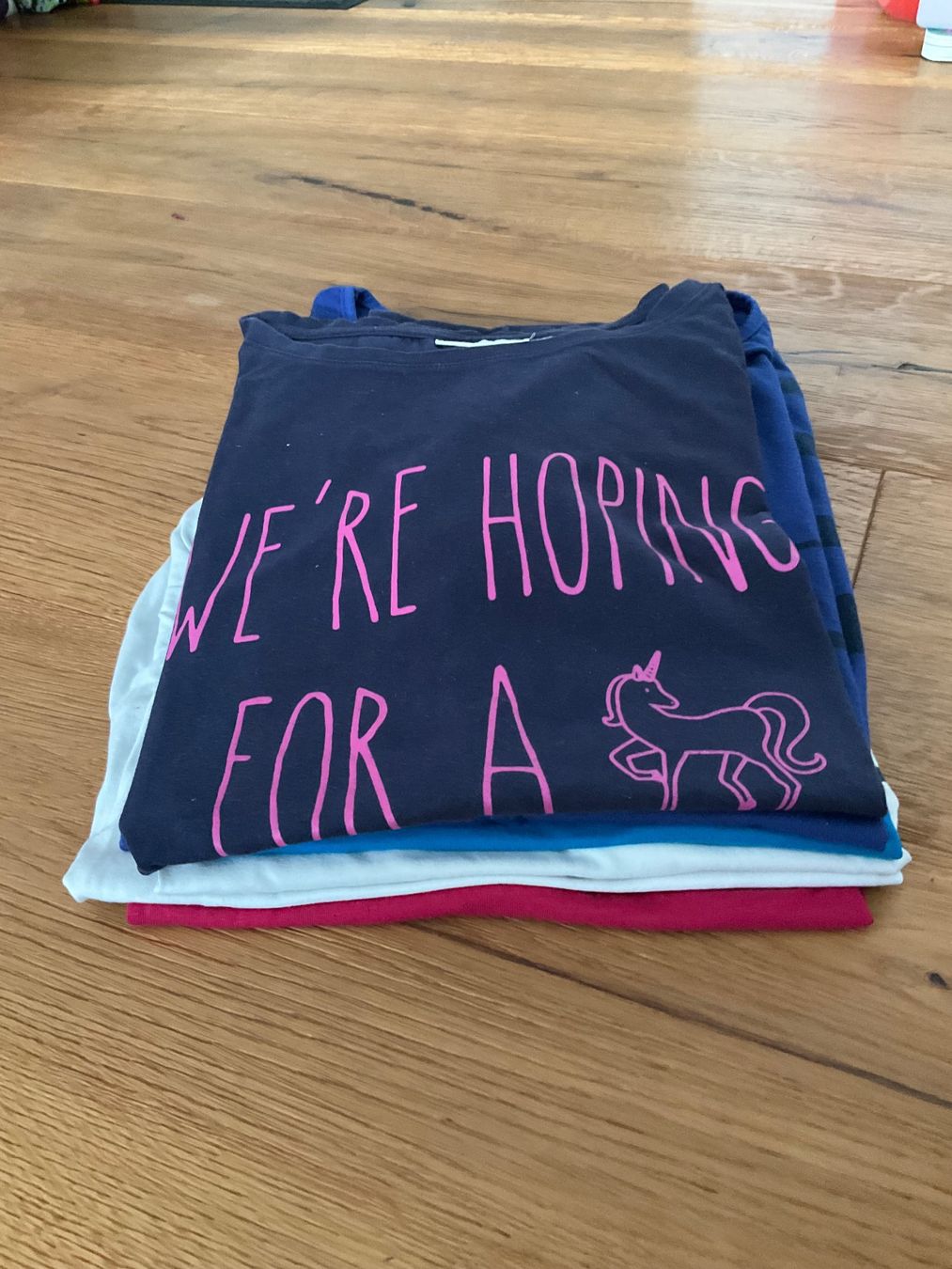 T-Shirts: Umstands-T-Shirts Grösse M – Gebraucht aus Bubikon von ser_8hky 3