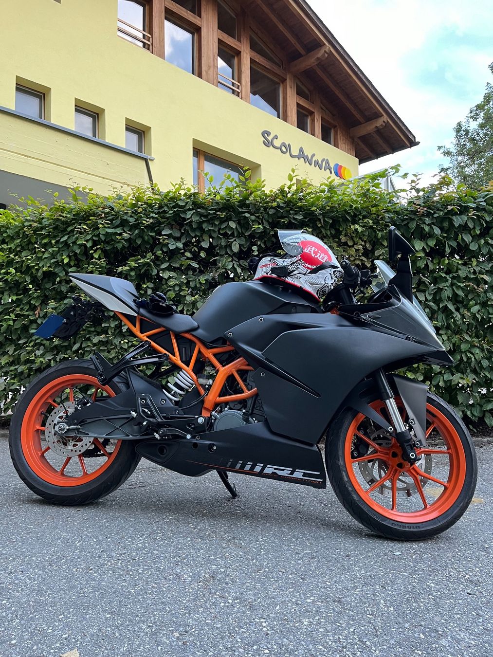 ktm-rc-125-top-zustand-matt-