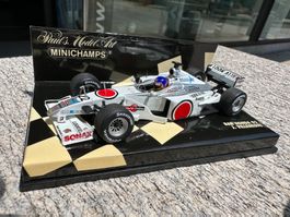 Minichamps F1 1:43 Bar Honda 02 Villeneuve