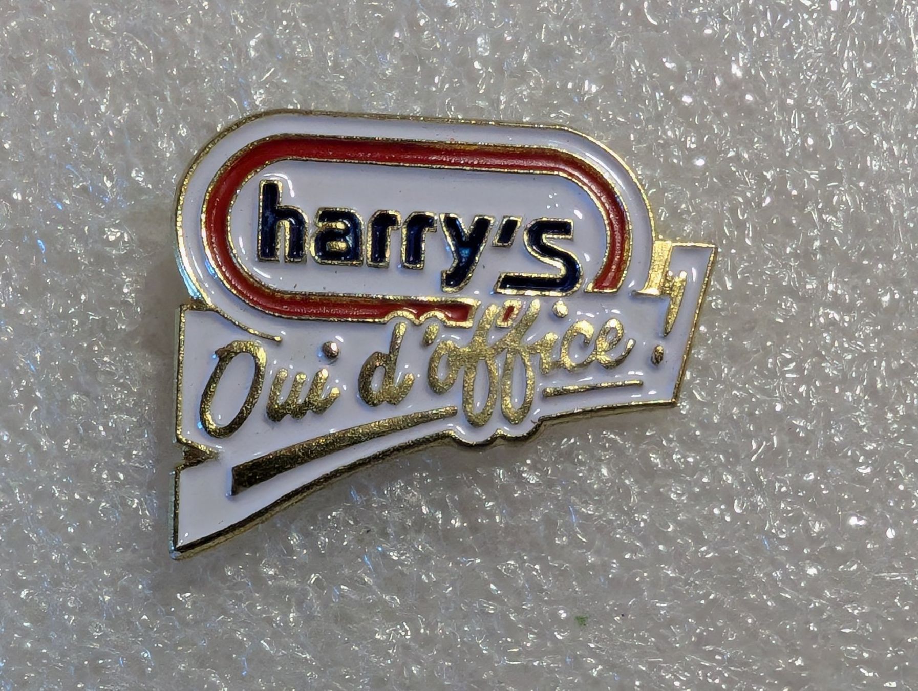 Placchette & Badge: Ansteckpin 278: Harry's – Usato da Oppligen venduto da Pin-Fall-Shop