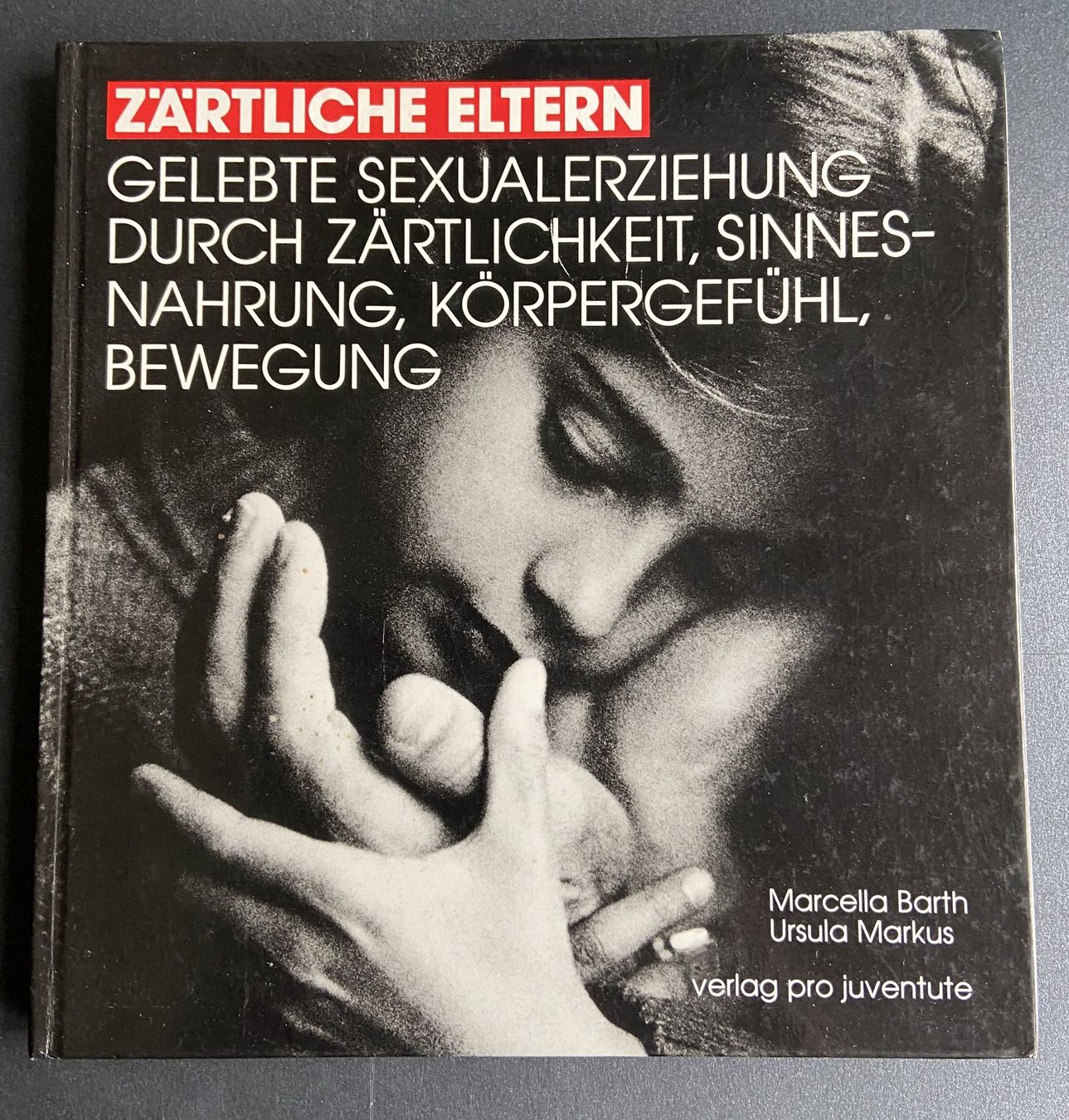 Livres: Buch "Zärtliche Eltern" – D'occasion à Böckten par Hansi36