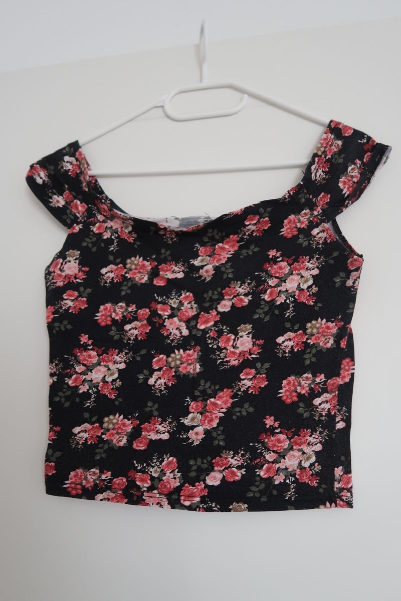 Tops: Top – Gebraucht aus Bassersdorf von secondhand_clothing
