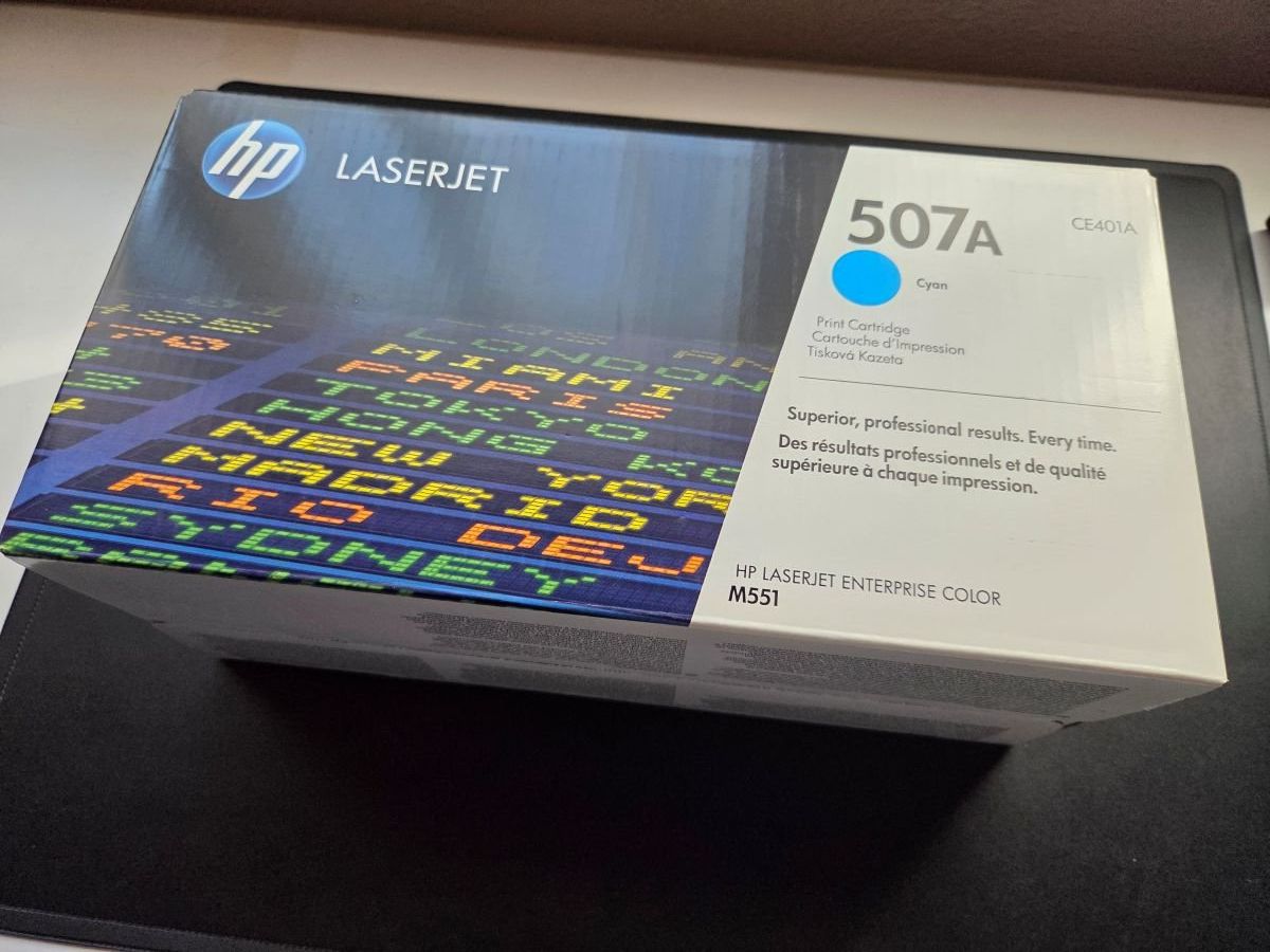 Hewlett Packard Cartouches & Toner: Tonerkartusche HP 507A cyan – Neuf avec emballage d'origine à Brugg par Tbcd