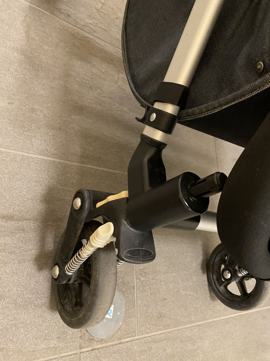 Bugaboo Carrozzine: Bugaboo Denim 107 Kinderwagen – Usato da Horgen venduto da bib_rlf6 6