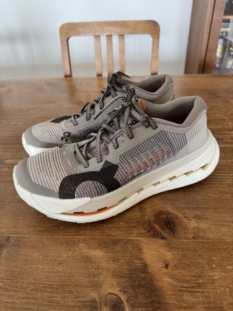 On Scarpe da donna: On Cloudultra Pro Trailrunning Schuh Cinder | Pearl – Usato da Jona venduto da geben_und_nehmen