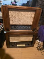 Röhrenradio 2 Stück optisch ok zum Revidieren oder Basteln
