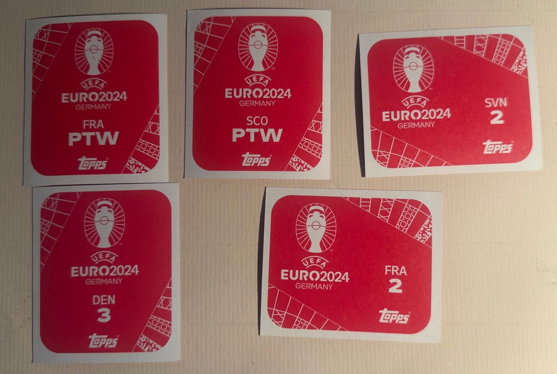 Topps Carte collezionabili: TOPPS EM 2024 / 5 x FOIL topps – Usato da Tegerfelden venduto da siebenmacky 1