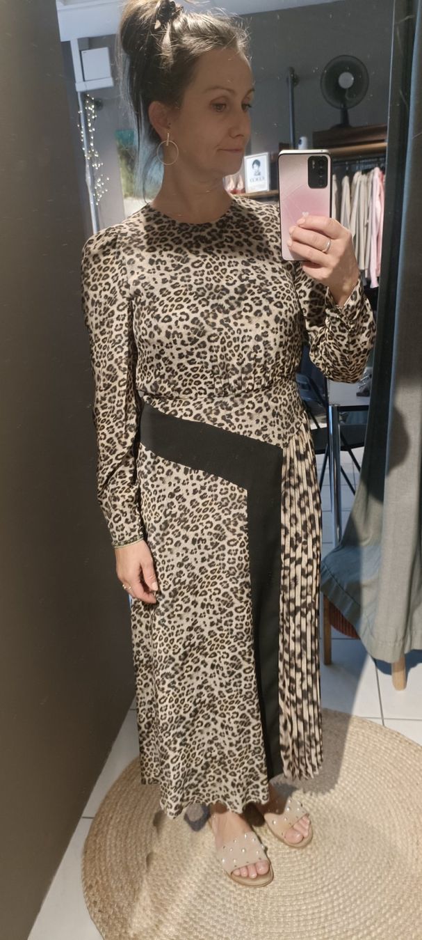 Marc Cain Vestiti: Marccain Kleid Leo-Muster Gr. S – Usato da Zollikofen venduto da Proseco 6