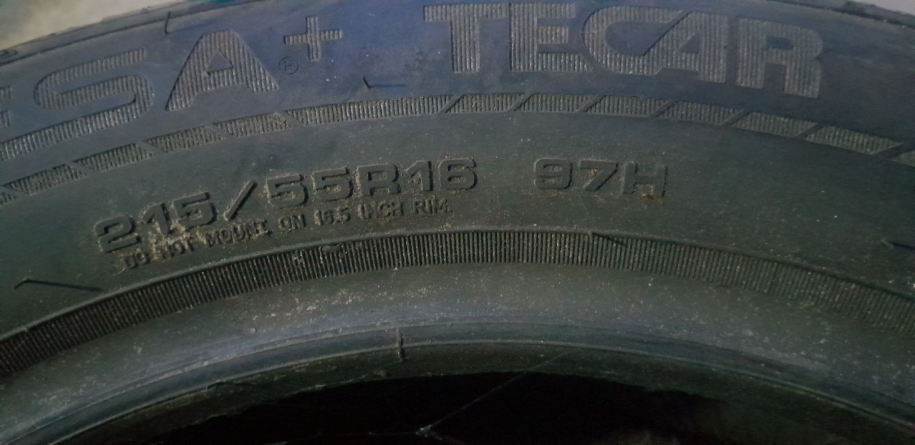 Pneumatici & Ruote complete: Winterpneu 215/55 R 16 – Usato da Brünisried venduto da magnum02 1