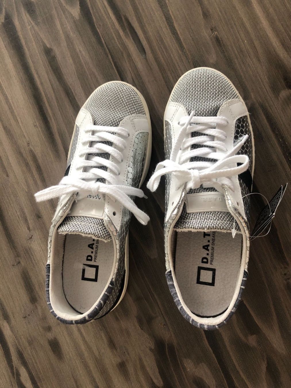 Scarpe per ragazze: D.A.T.E. Sneaker neu   -65% – Nuovo (secondo la descrizione) da Dübendorf venduto da eko11 4