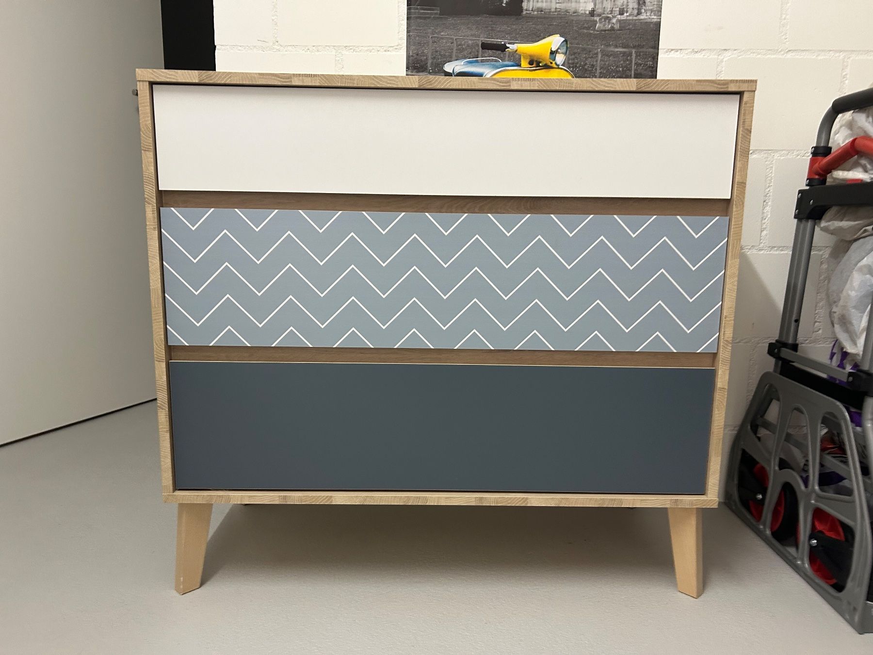 Livique Cassettiere: Commode – Usato da Ins venduto da ricaneuchatel