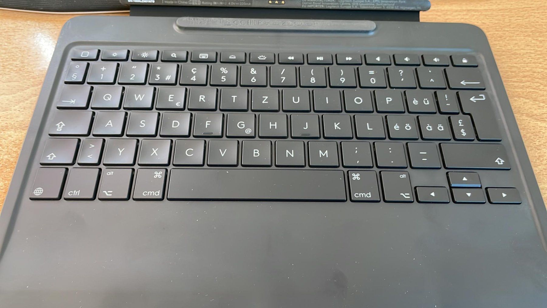 Tastiere: Appel Tablet Tastatur Cover – Usato da Emmenbrücke venduto da info2021