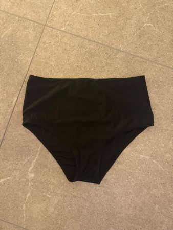 Sommer Bikiniunterteil schwarz, Grösse M-L