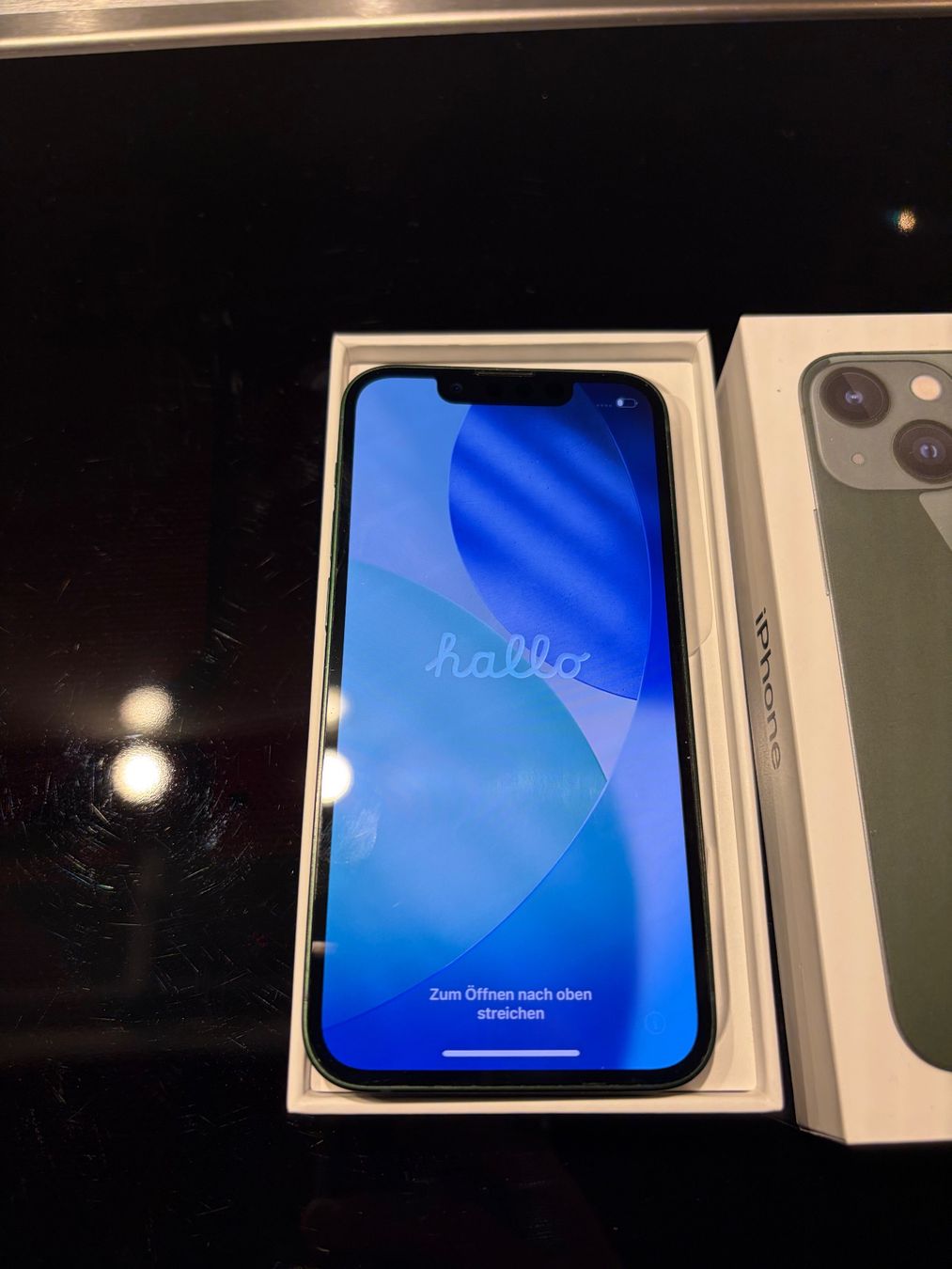 Apple Telefoni cellulari / Smartphones: iPhone 13 mini 128GB Green, Ladebuchsenwackel – Usato da Brunnadern venduto da isa_mml7 4