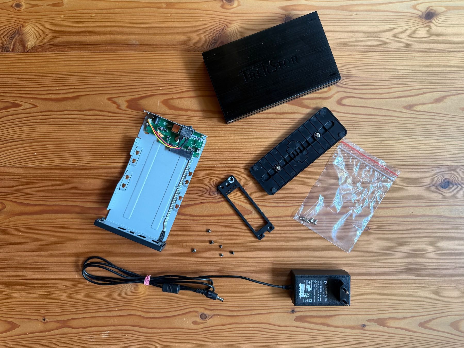 Dischi rigidi: TrekStor externe Festplatte 3.5" - Leerghäuse ohne HD – Usato da Rehetobel venduto da melina0412 9