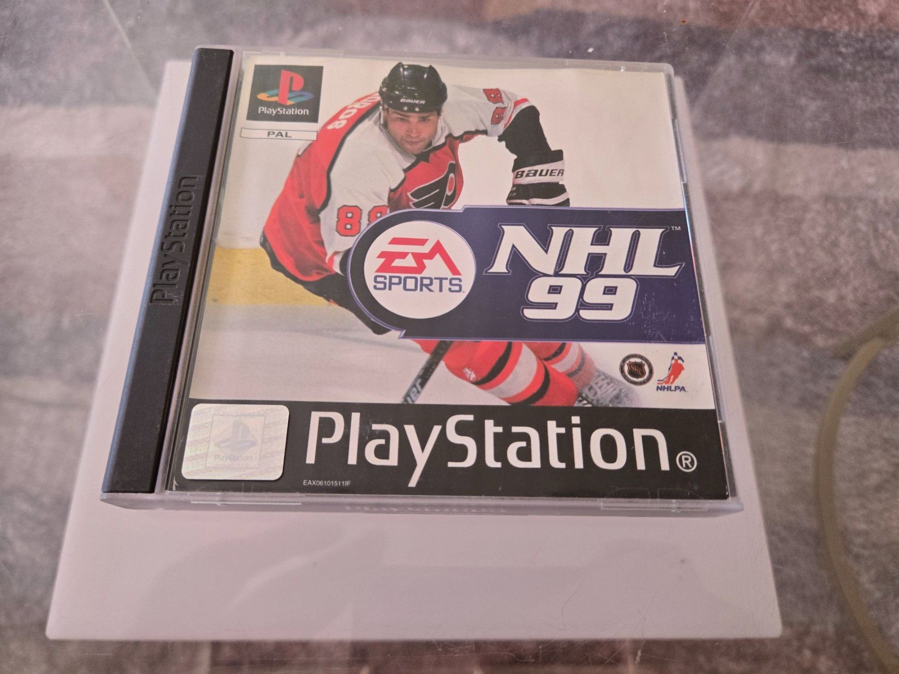 Giochi: NHL 99 PS1 – Usato da Bussigny venduto da Kfdlt
