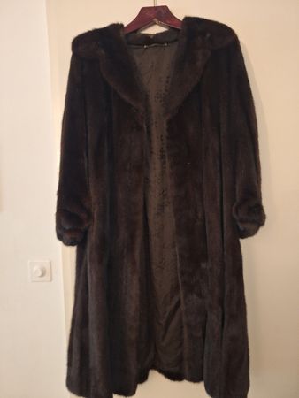Echter Nerzmantel L 40-42 dunkelbraun Top Zustand Winter!