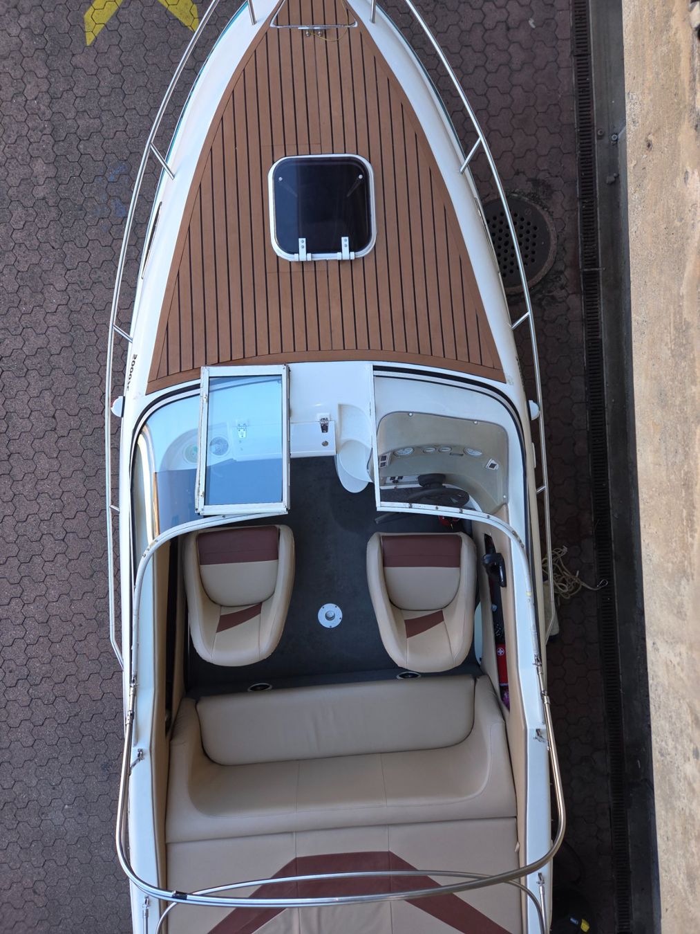 Performance Bateaux: Motorschiff Performance 2000C – D'occasion à Reinach AG par GarageDenis 1