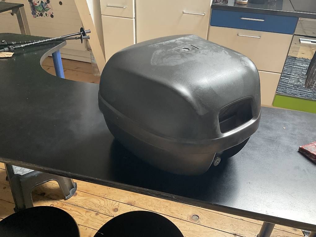 Topcases: Box für Roller – D'occasion à Luzern par Holenstein