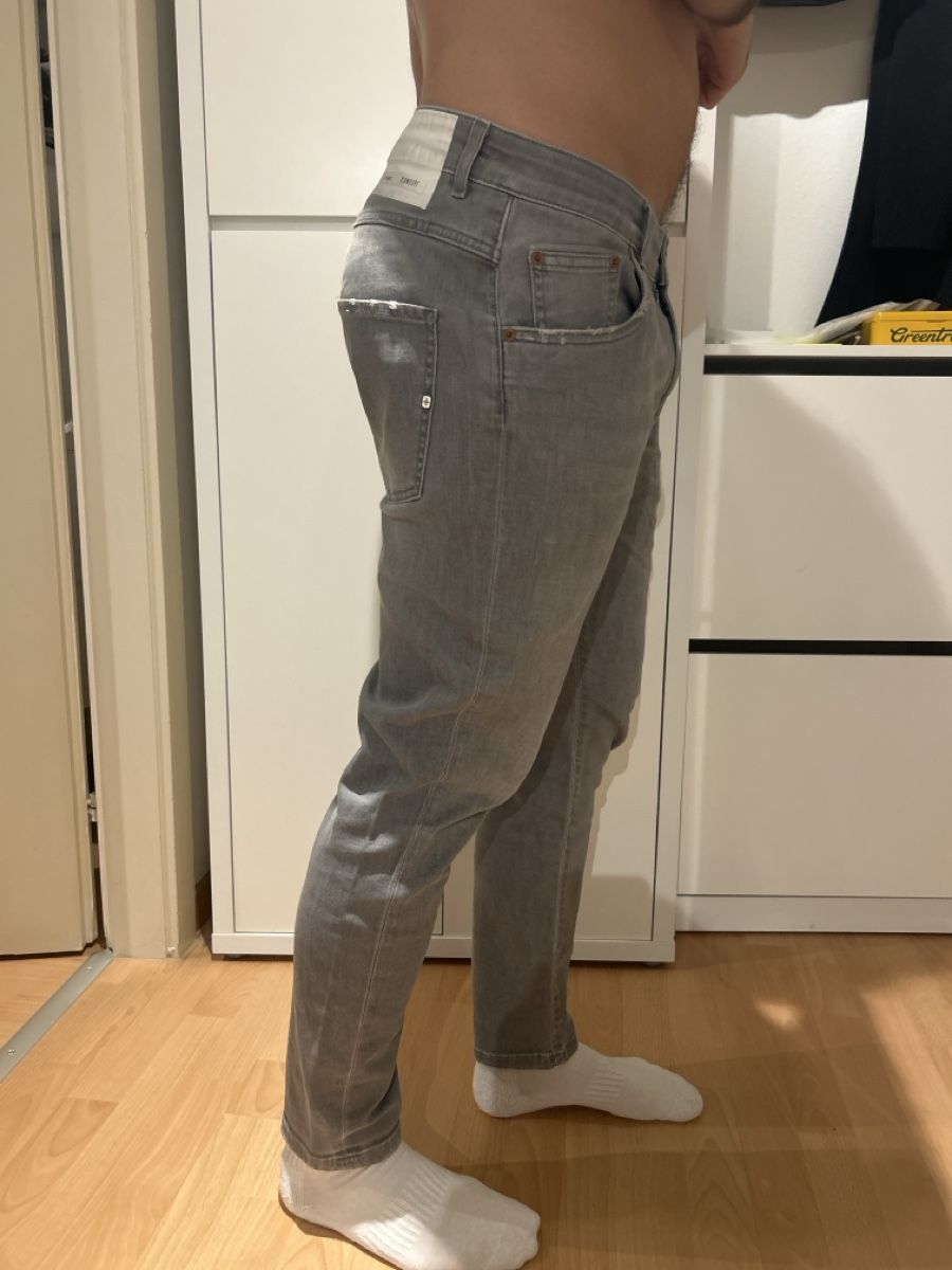 Jeans: Grey Jeans – Nuovo (secondo la descrizione) da Zürich venduto da pil_9sh9 1