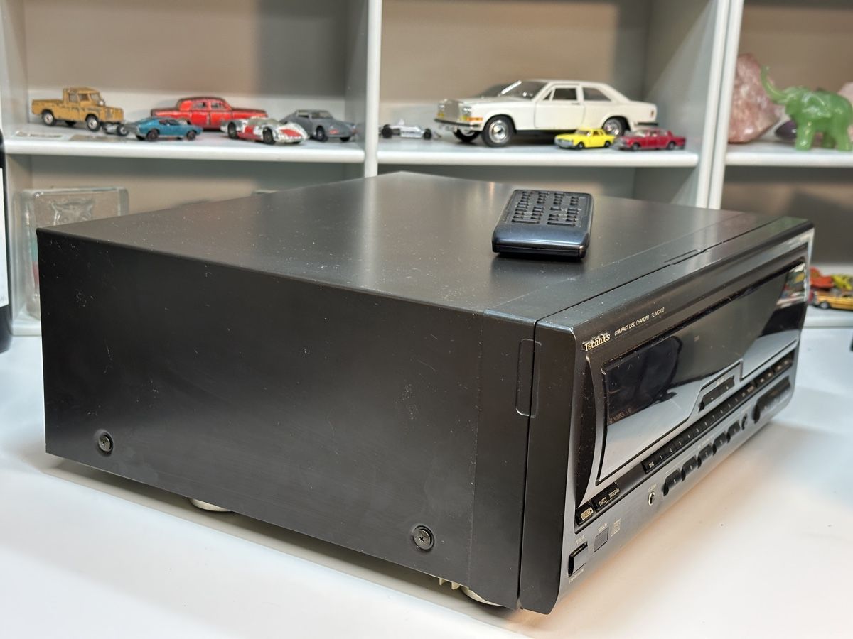 Technics Aufnahmegeräte: Technics SL-MC400 CD Wechsler mit Fernbedienung – Gebraucht aus Wädenswil von HobbyZimmer 4