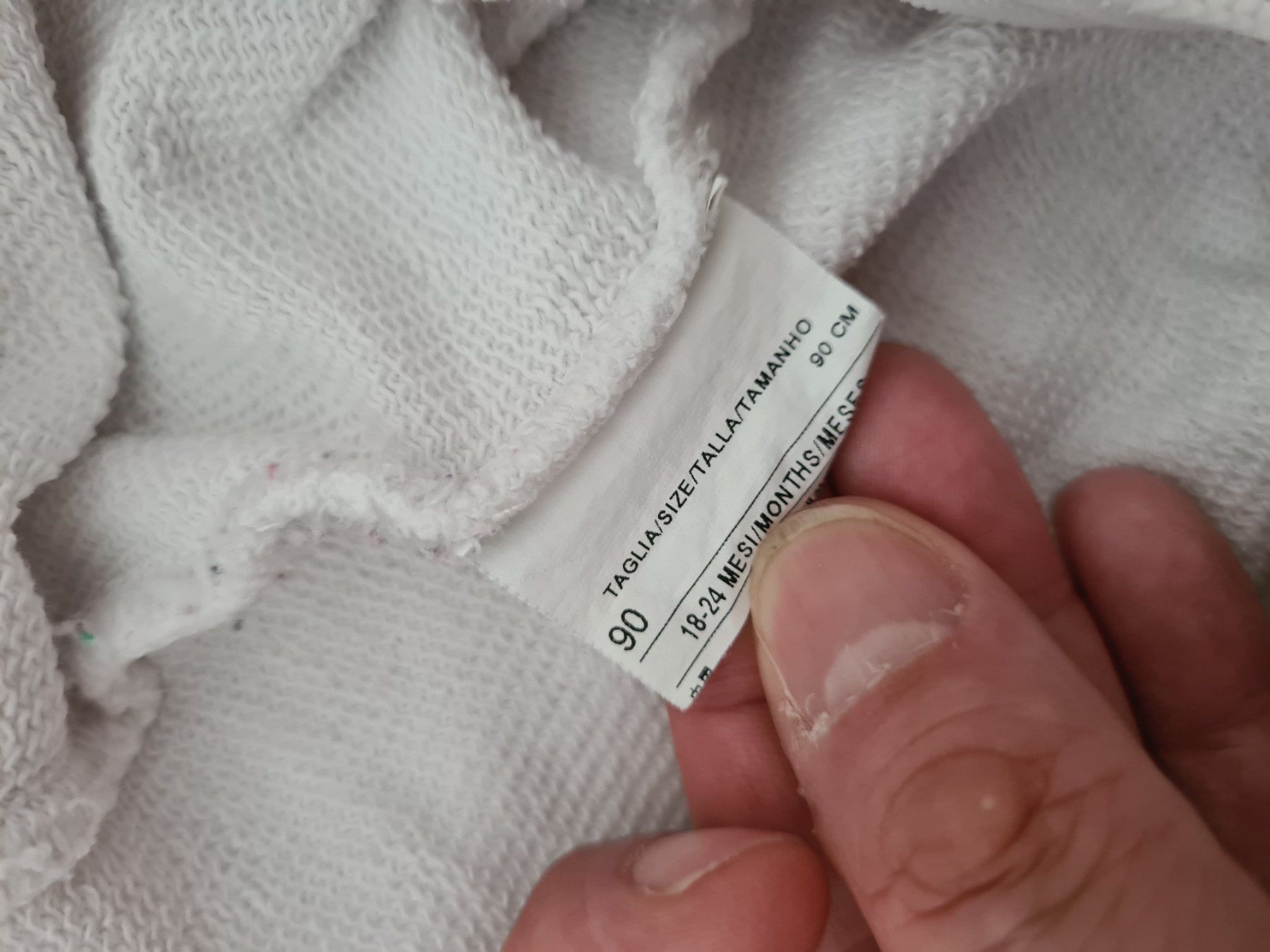 Benetton Maglioni & Felpe: Sweat à capuche Benetton taille 90 – Usato da Carouge GE venduto da Gasco 1