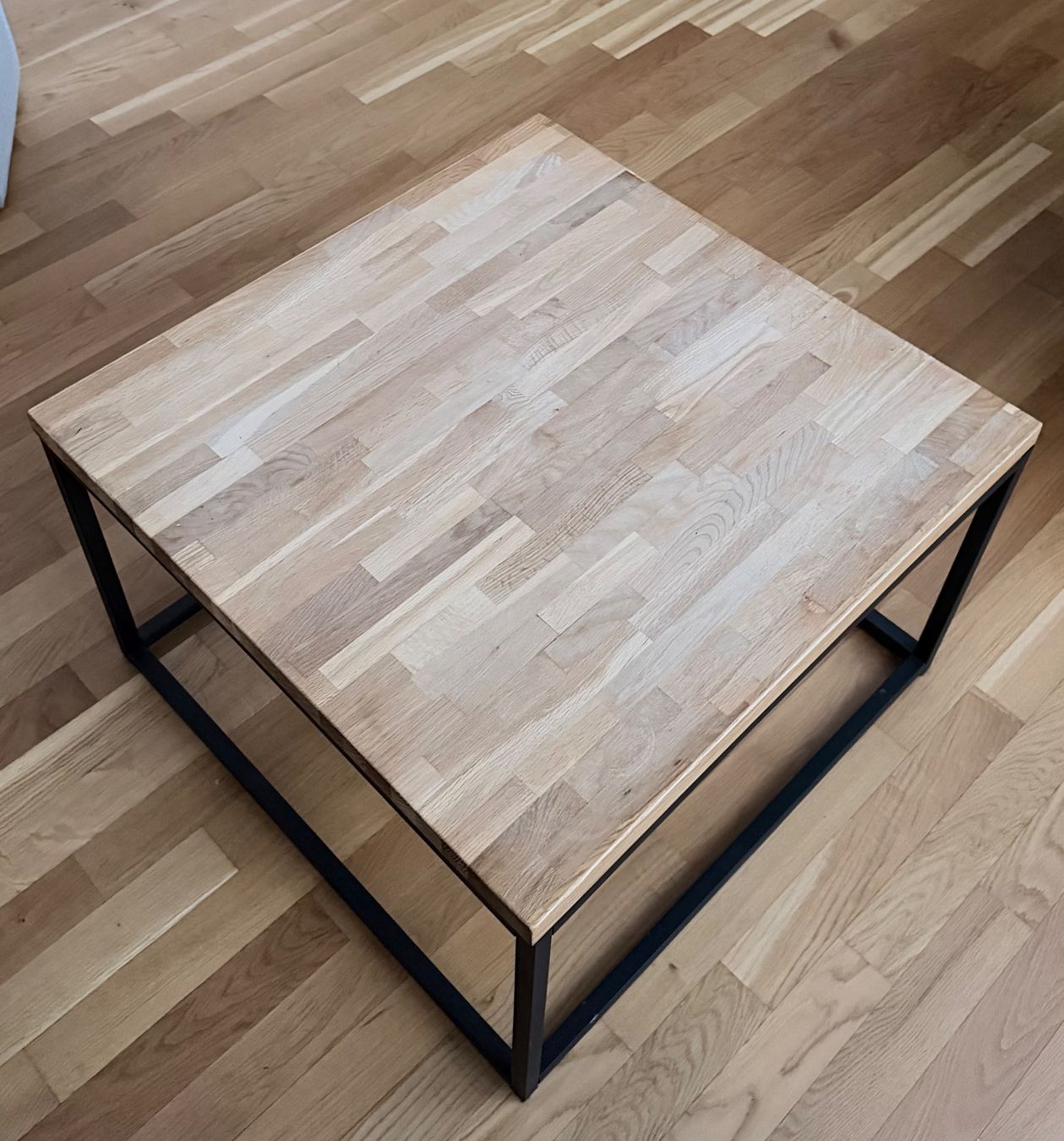 Tavoli: SAKURA Couchtisch  |  70x70cm – Usato da Grenchen venduto da lrwdmr 2
