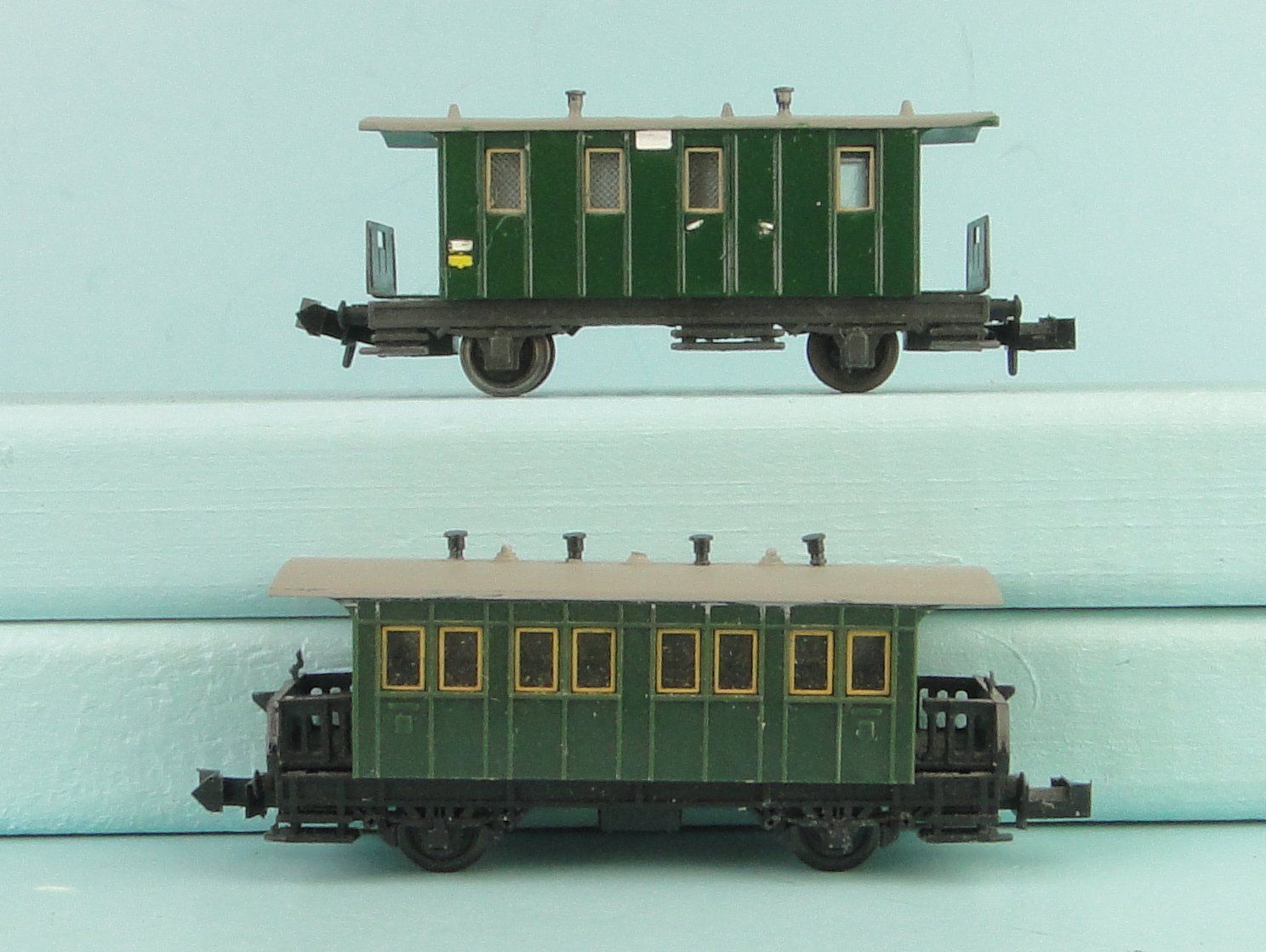 Trix Modellini di ferrovie: Minitrix 4 X  Länderbahn Wagen – Usato da Bülach venduto da Albitrain 1