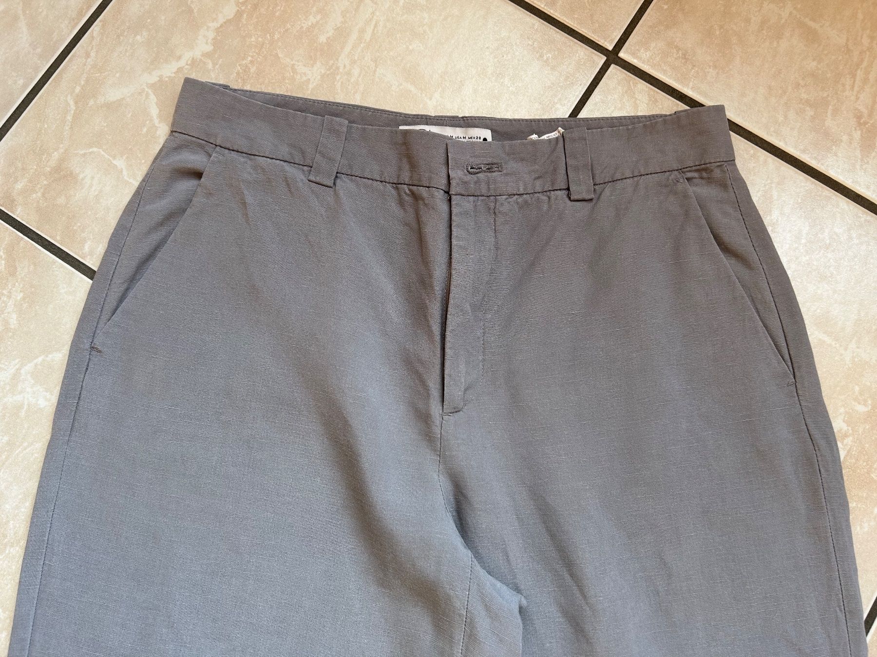 Zara Pantaloni: Pantalon Zara – Usato da Courrendlin venduto da loko2910 1